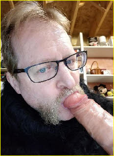 Closet fag Scott from Canada sucks a giant dildo Closet fag Scott from Canada sucks a giant dildo