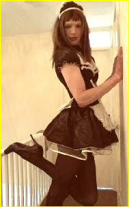 Sissy Amy dressed in full French maid uniform Sissy Amy dressed in full French maid uniform