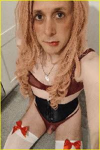 Totally failed male exposed as dumb sissy bitch Alicia
